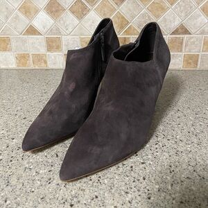 Cole Haan Vestry Pointed Toe Heeled Bootie in Dark Chocolate Suede Size 11B